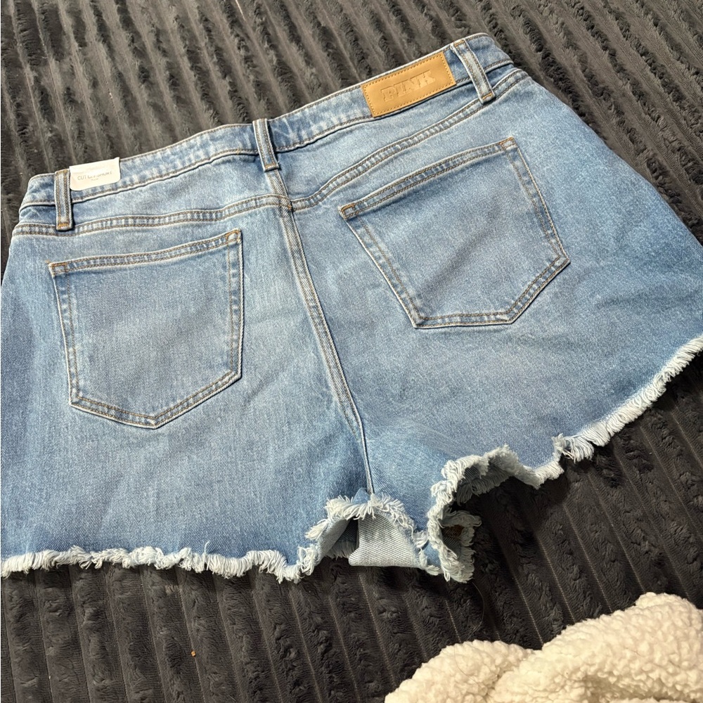 Vs pink jean shorts